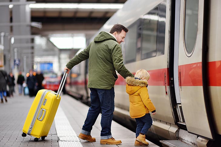 Darf man jetzt wieder überal hin reisen? (©Foto: iStock SbytovaMN)